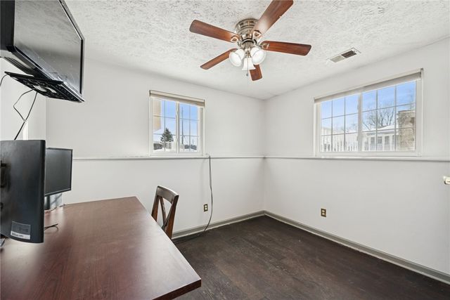 3089 Countryside, Shaler, PA 15101