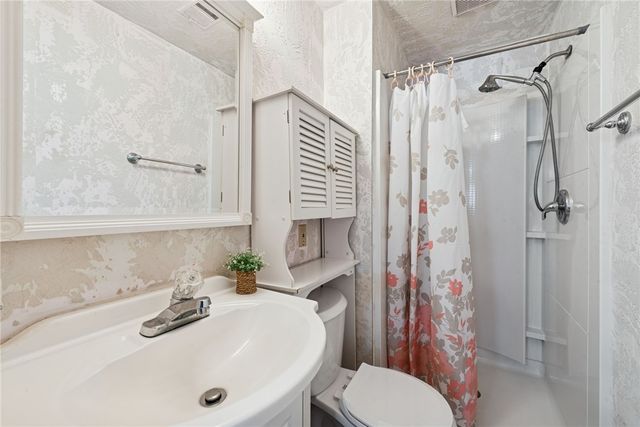 3089 Countryside, Shaler, PA 15101