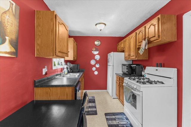 97 Beaver Brook Road, Milton, VT 05468