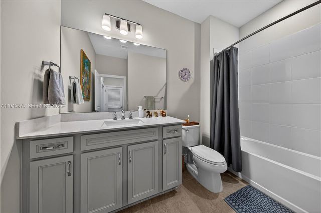 4409 W Appleton Cir W, Oakland Park, FL 33309