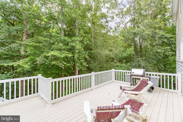 1001 FEATHERSTON CT, Fredericksburg, VA 22401