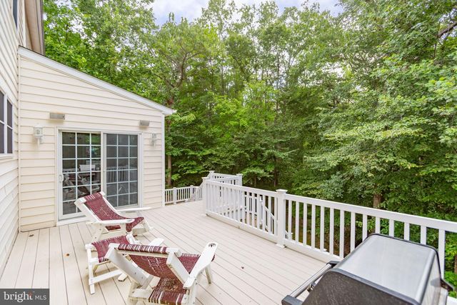 1001 FEATHERSTON CT, Fredericksburg, VA 22401