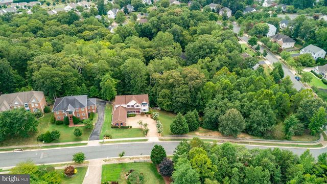 1001 FEATHERSTON CT, Fredericksburg, VA 22401