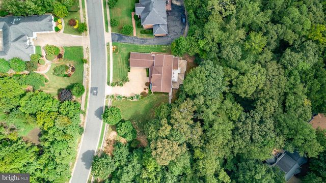 1001 FEATHERSTON CT, Fredericksburg, VA 22401
