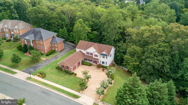 1001 FEATHERSTON CT, Fredericksburg, VA 22401