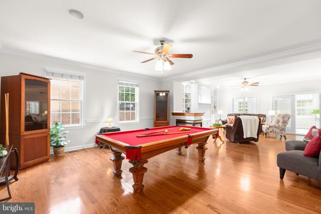1001 FEATHERSTON CT, Fredericksburg, VA 22401