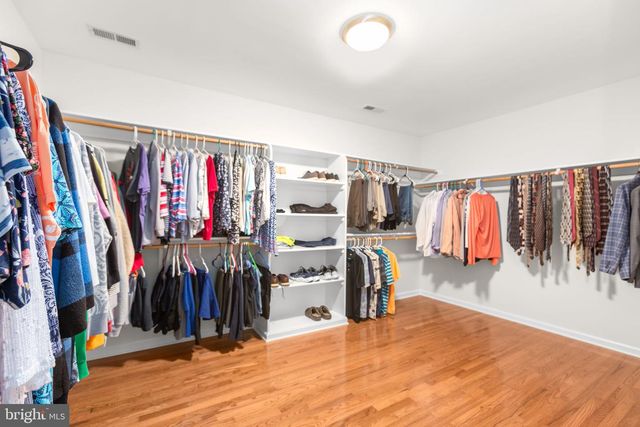 1001 FEATHERSTON CT, Fredericksburg, VA 22401
