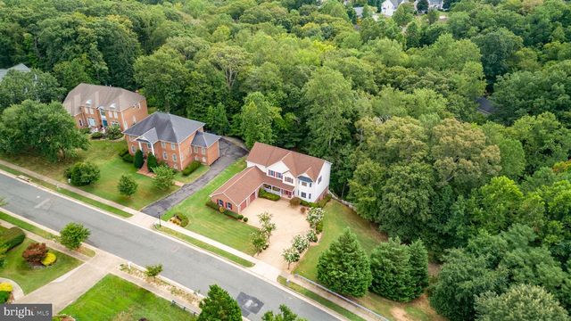 1001 FEATHERSTON CT, Fredericksburg, VA 22401