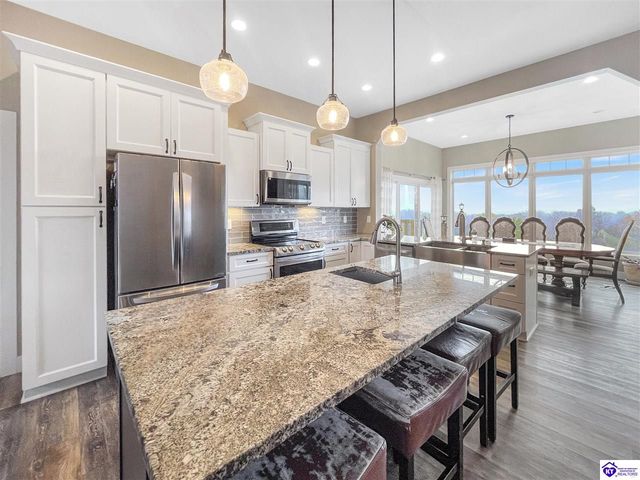 202 McMillian Loop, Elizabethtown, KY 42701