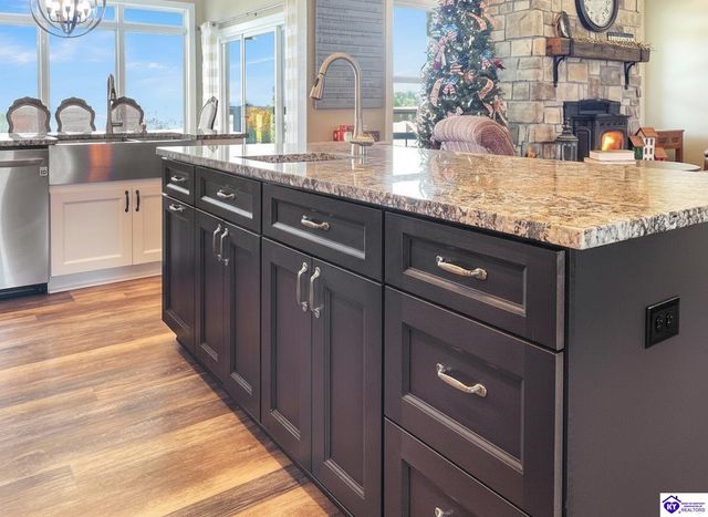 202 McMillian Loop, Elizabethtown, KY 42701