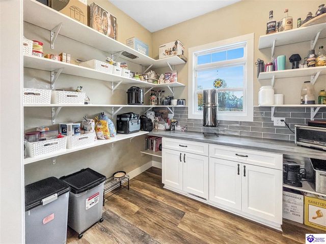 202 McMillian Loop, Elizabethtown, KY 42701