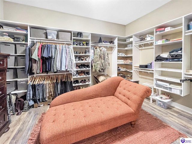 202 McMillian Loop, Elizabethtown, KY 42701