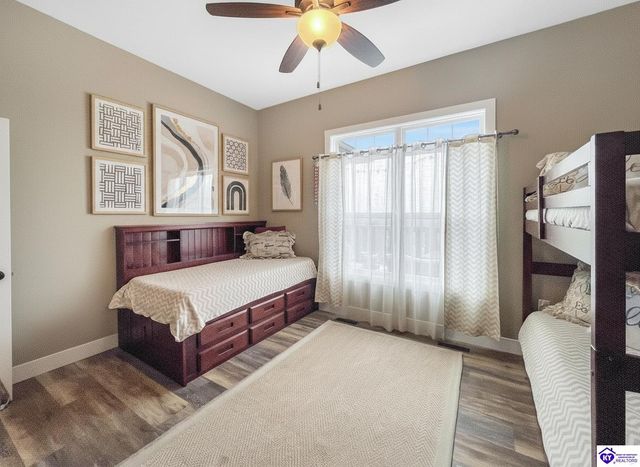 202 McMillian Loop, Elizabethtown, KY 42701