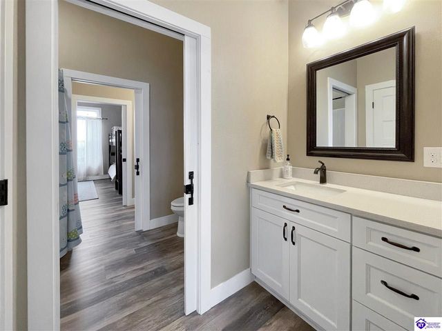 202 McMillian Loop, Elizabethtown, KY 42701