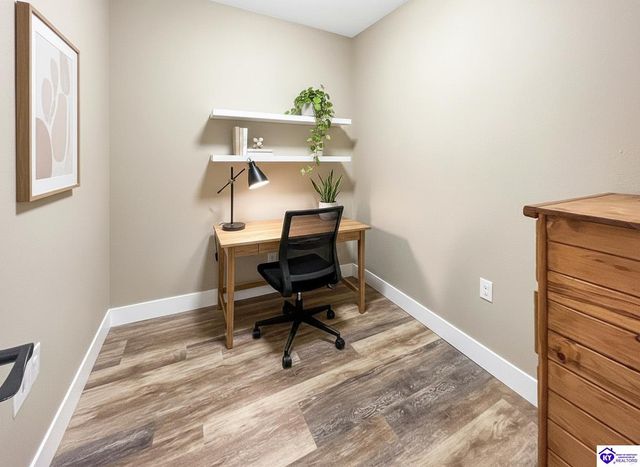 202 McMillian Loop, Elizabethtown, KY 42701