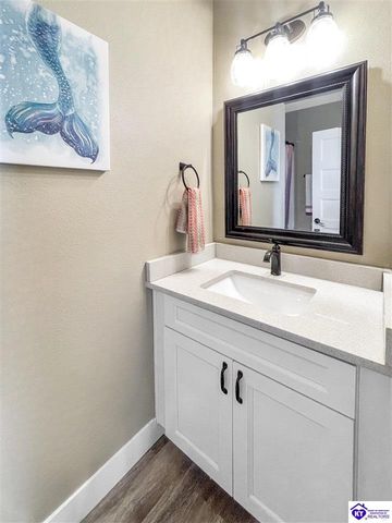 202 McMillian Loop, Elizabethtown, KY 42701