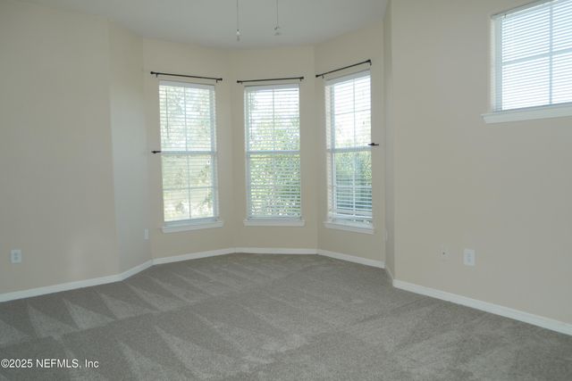 8290 GATE Parkway W 218, Jacksonville, FL 32216