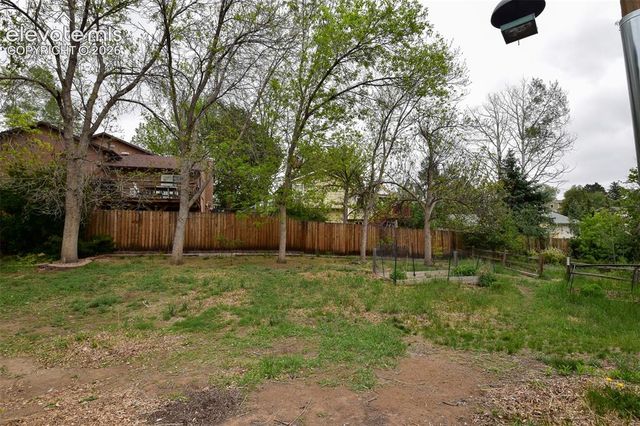5590 Country Heights Court, Colorado Springs, CO 80917