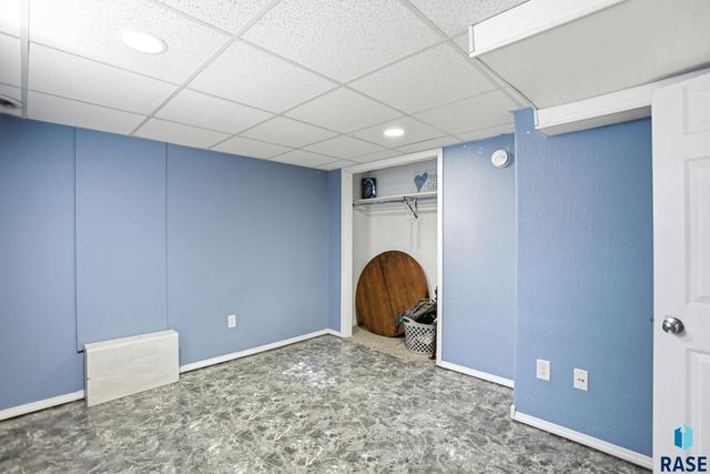 2917 E 18th St Street, Sioux Falls, SD 57103
