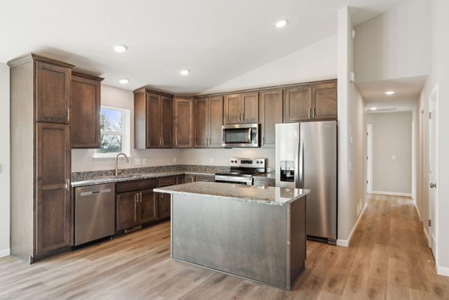 224 9th Ave Court NW, Lonsdale, MN 55046
