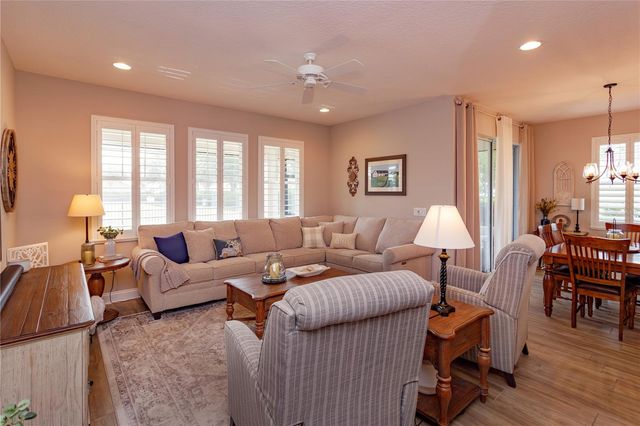 708 ORANGE BELT LOOP, Winter Garden, FL 34787