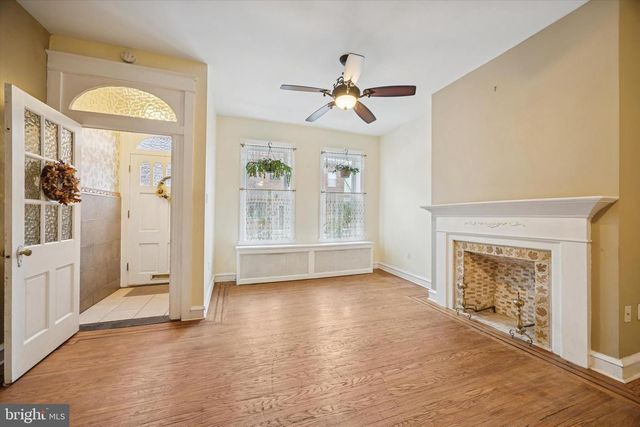 1605 S 8TH ST, Philadelphia, PA 19148