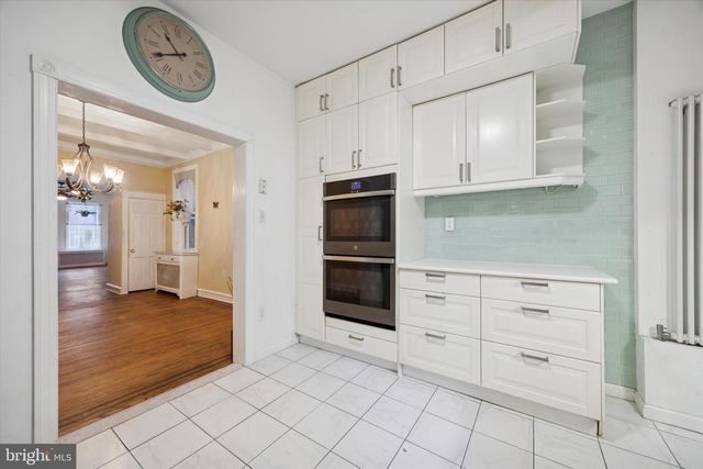 1605 S 8TH ST, Philadelphia, PA 19148