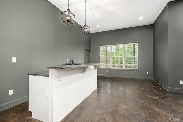 14155 Paul Howell, Northport, AL 35475