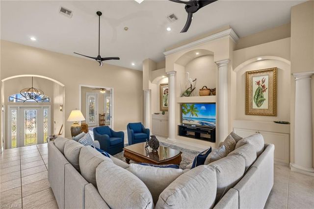 799 Birdie View PT, Sanibel, FL 33957