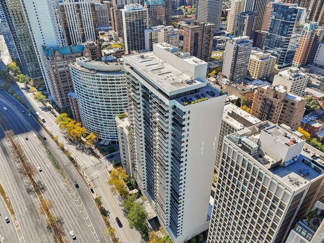 1212 N Lake Shore Drive 10CS, Chicago, IL 60610