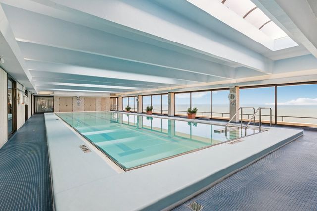 1212 N Lake Shore Drive 10CS, Chicago, IL 60610