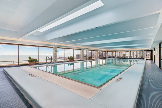 1212 N Lake Shore Drive 10CS, Chicago, IL 60610