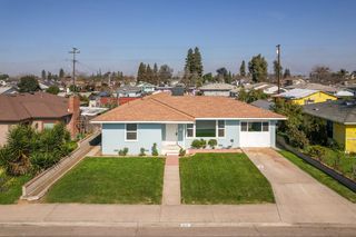 1217 Mehlert Street, Kingsburg, CA 93631