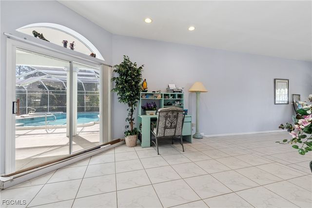 822 Costa PL, Lehigh Acres, FL 33972