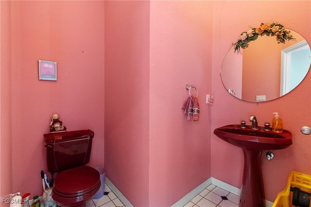 822 Costa PL, Lehigh Acres, FL 33972