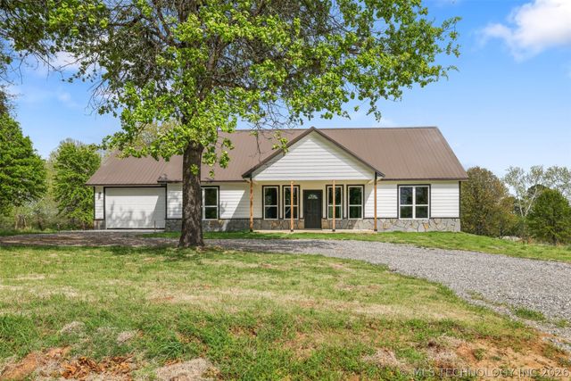 453 W 2nd Street, Silo, OK 74701
