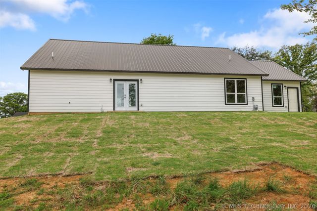 453 W 2nd Street, Silo, OK 74701
