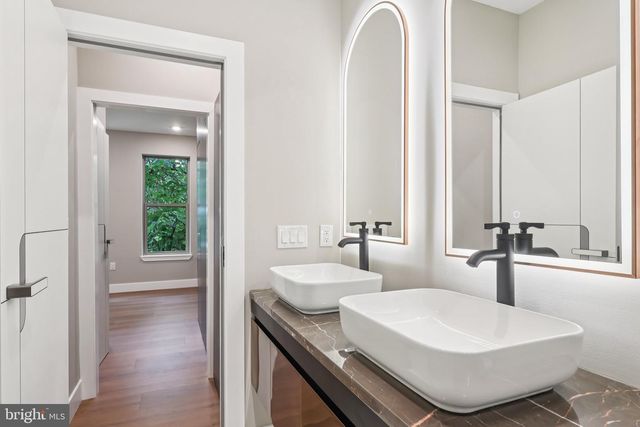 1119 STATE ST, Philadelphia, PA 19104