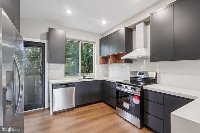 1119 STATE ST, Philadelphia, PA 19104