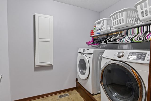 1705 NW Norton Court, Grimes, IA 50111