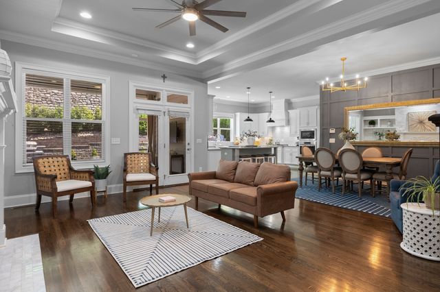 215 Halswelle Dr, Franklin, TN 37064