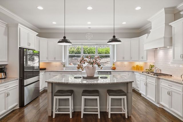 215 Halswelle Dr, Franklin, TN 37064