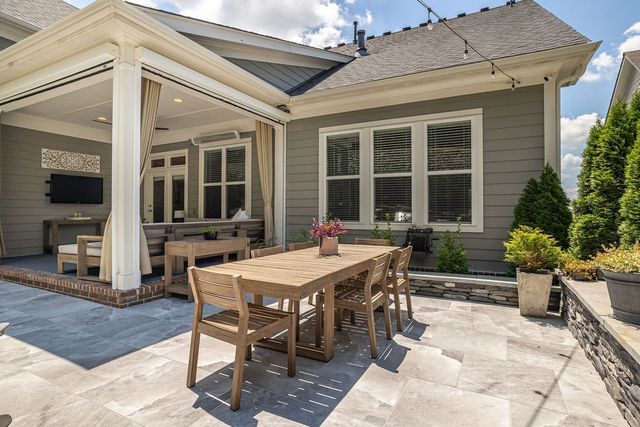 215 Halswelle Dr, Franklin, TN 37064