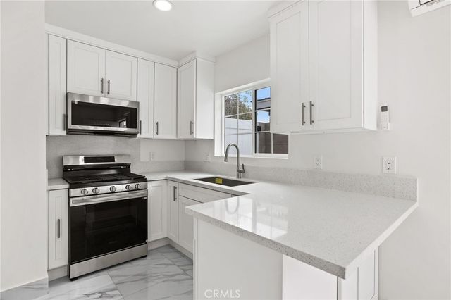 1313 E Merona Place, Anaheim, CA 92805
