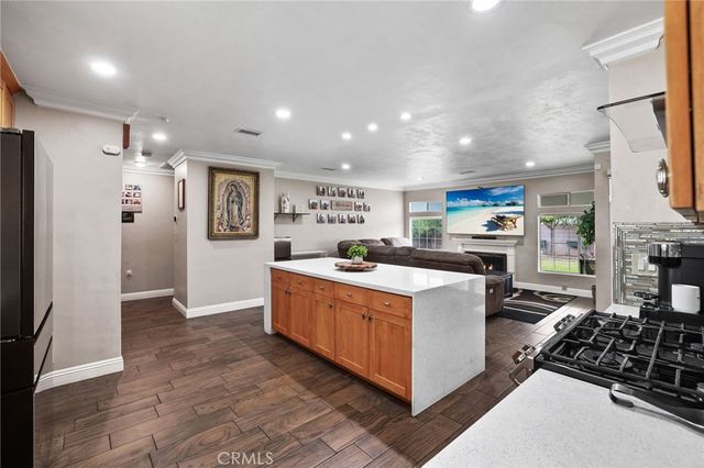 1313 E Merona Place, Anaheim, CA 92805