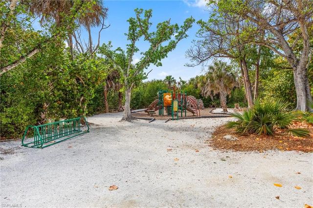 5304 Ladyfinger Lake RD, Sanibel, FL 33957