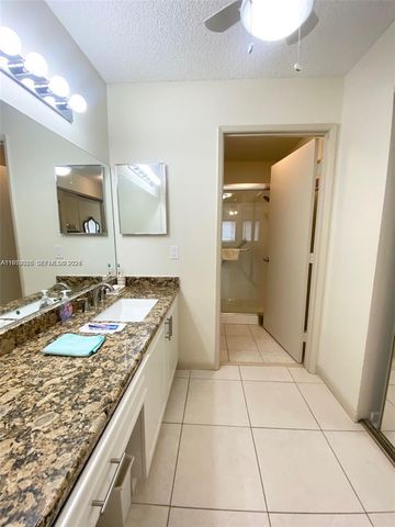 8089 Sweetbriar Way, Boca Raton, FL 33496
