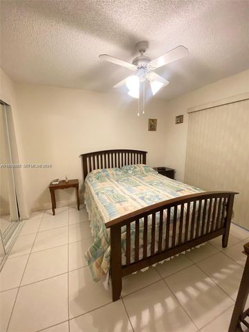 8089 Sweetbriar Way, Boca Raton, FL 33496