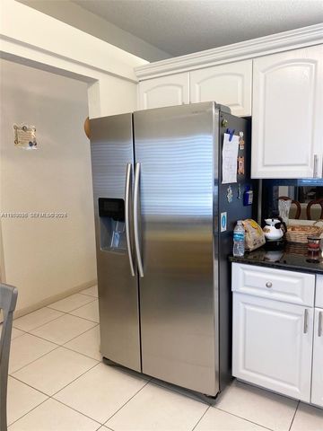 8089 Sweetbriar Way, Boca Raton, FL 33496