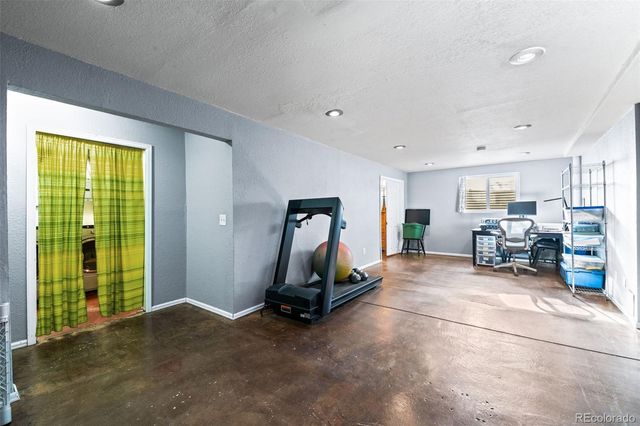 10665 W 78th Avenue, Arvada, CO 80005